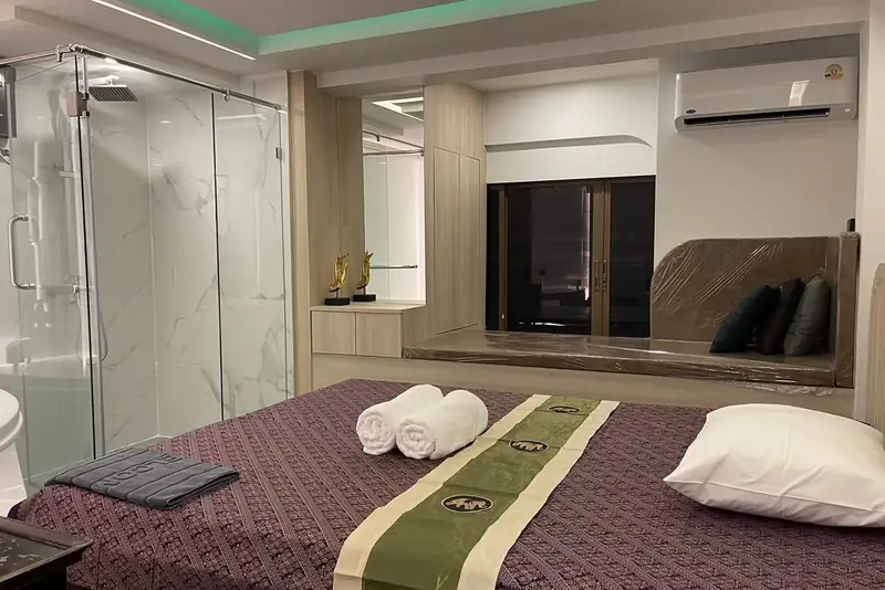 Back Spa & Massage 按摩房（澎蓬）