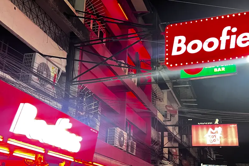 Boofies 招牌(中芭提雅)