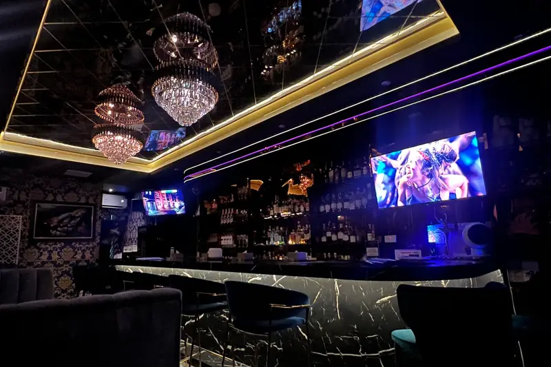 Club Gems Karaoke Bar & Lounge KTV 店內(澎蓬)