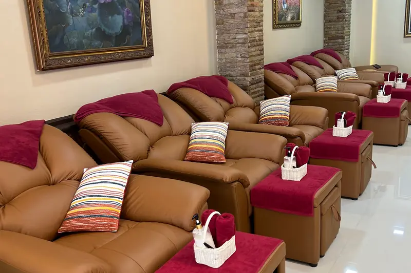 COCONUT Health Massage 店內大廳(博考路與 LK 巷)