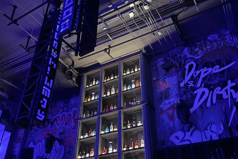 Dope & Dirty 店內大廳(曼谷)
