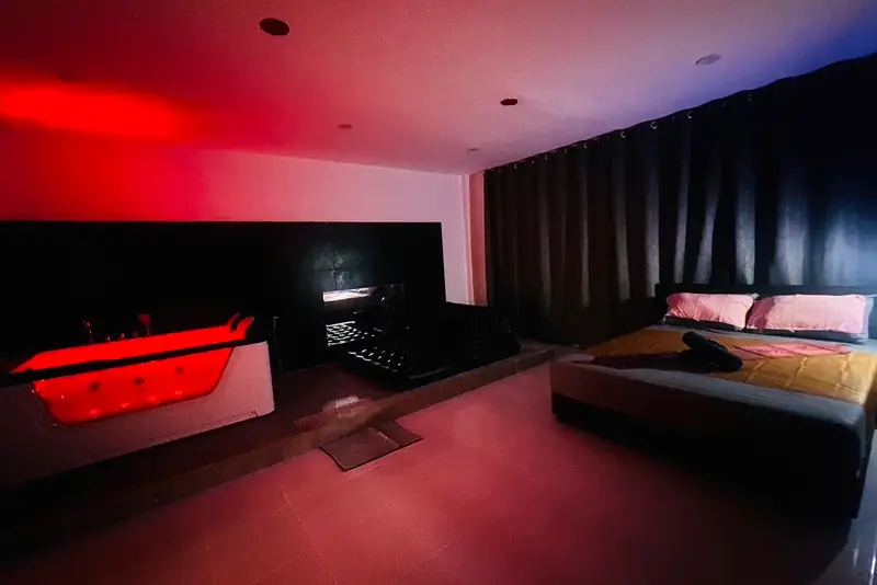 Nuru Spa 按摩房(普吉)