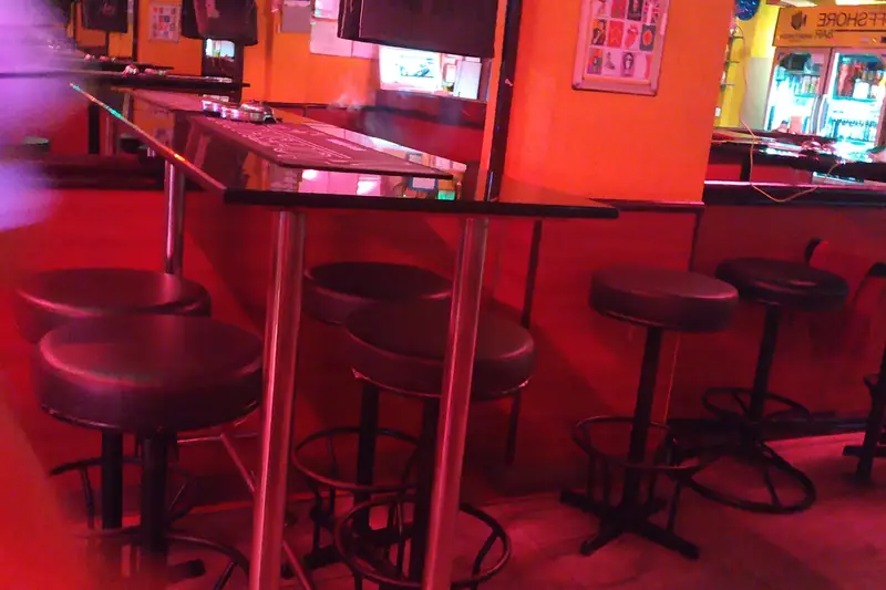 Offshore Bar 酒吧內景(中芭提雅)