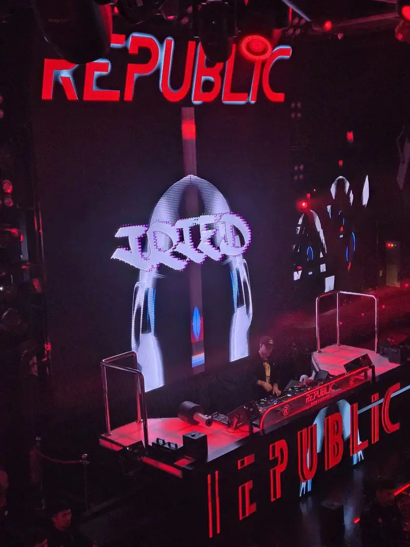 Republic Club 店内大厅(步行街)