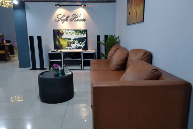 Safe House Spa 店內大廳(拉瑪三路)