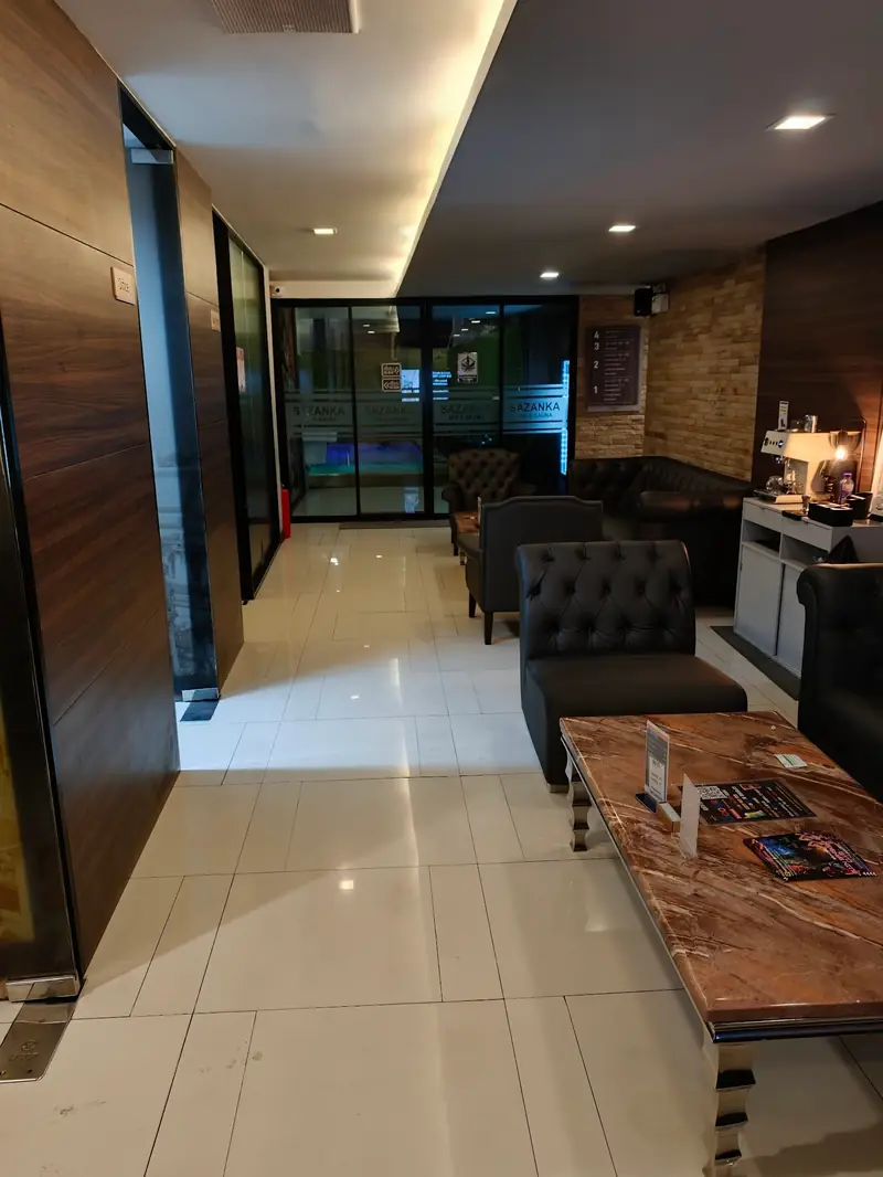 Sazanka Spa & Sauna 店內大廳(澎蓬)