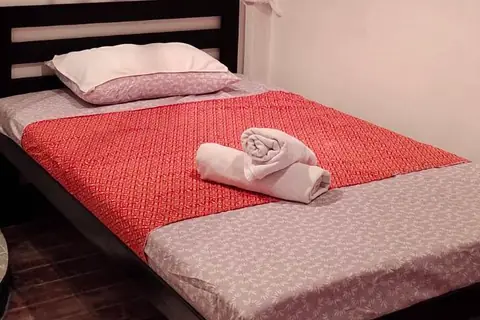 Snow White Massage 按摩房(通羅)
