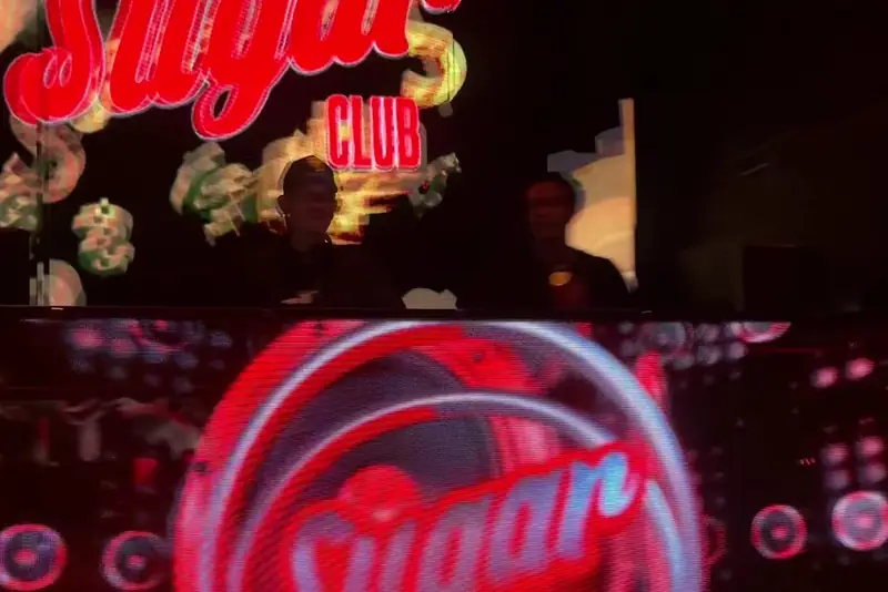 Sugar Club Bangkok 招牌(娜娜)