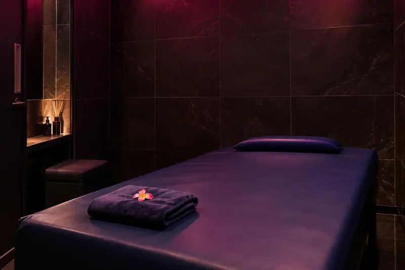 TEN Massage Bangkok 按摩房(阿索克)
